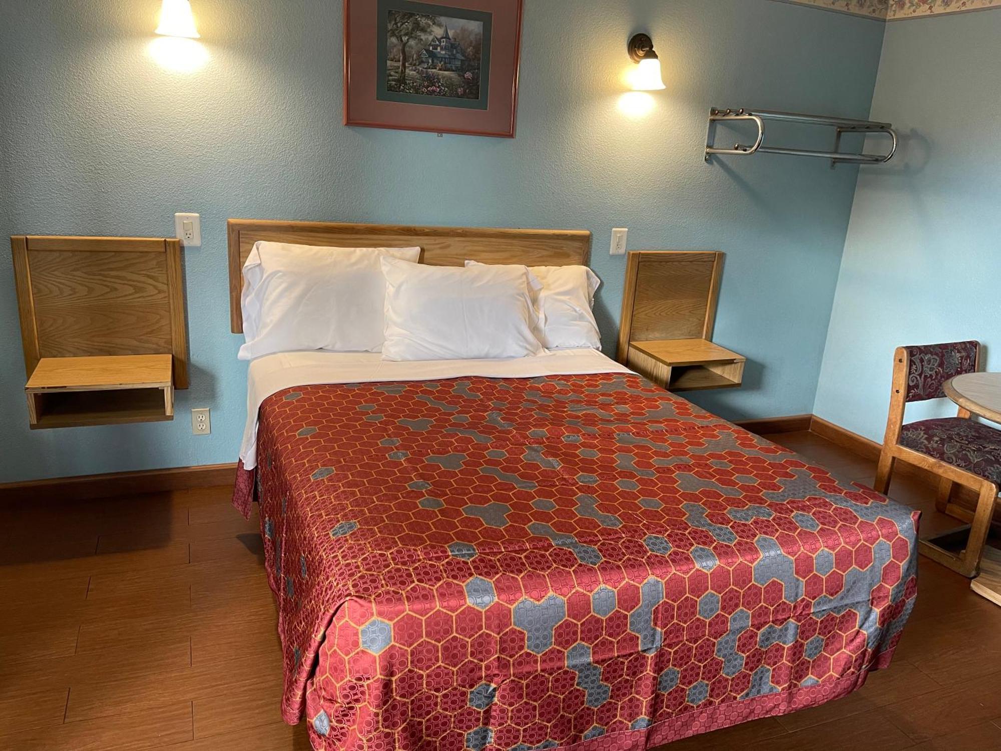 Chester Motel 2*