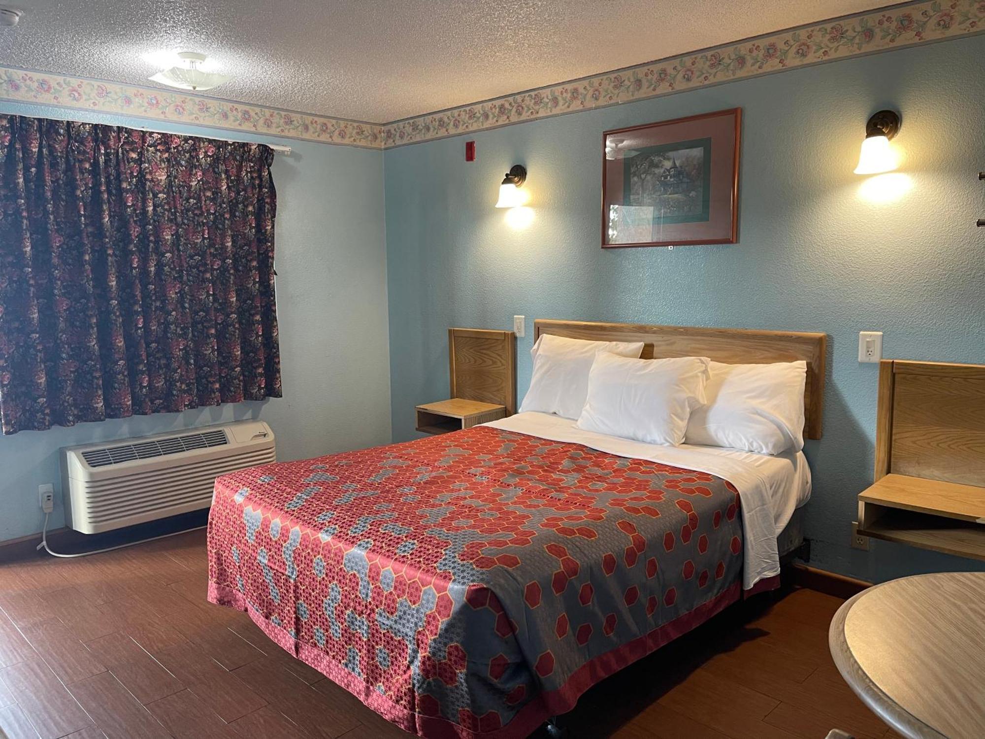Chester Motel 2*