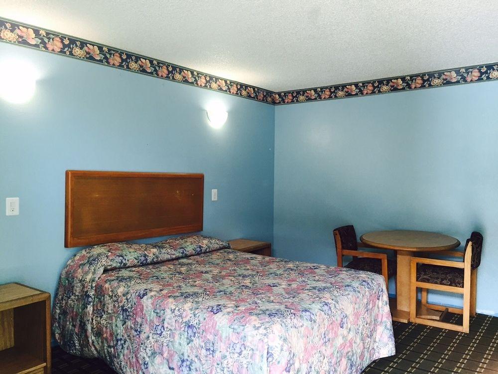 Chester Motel