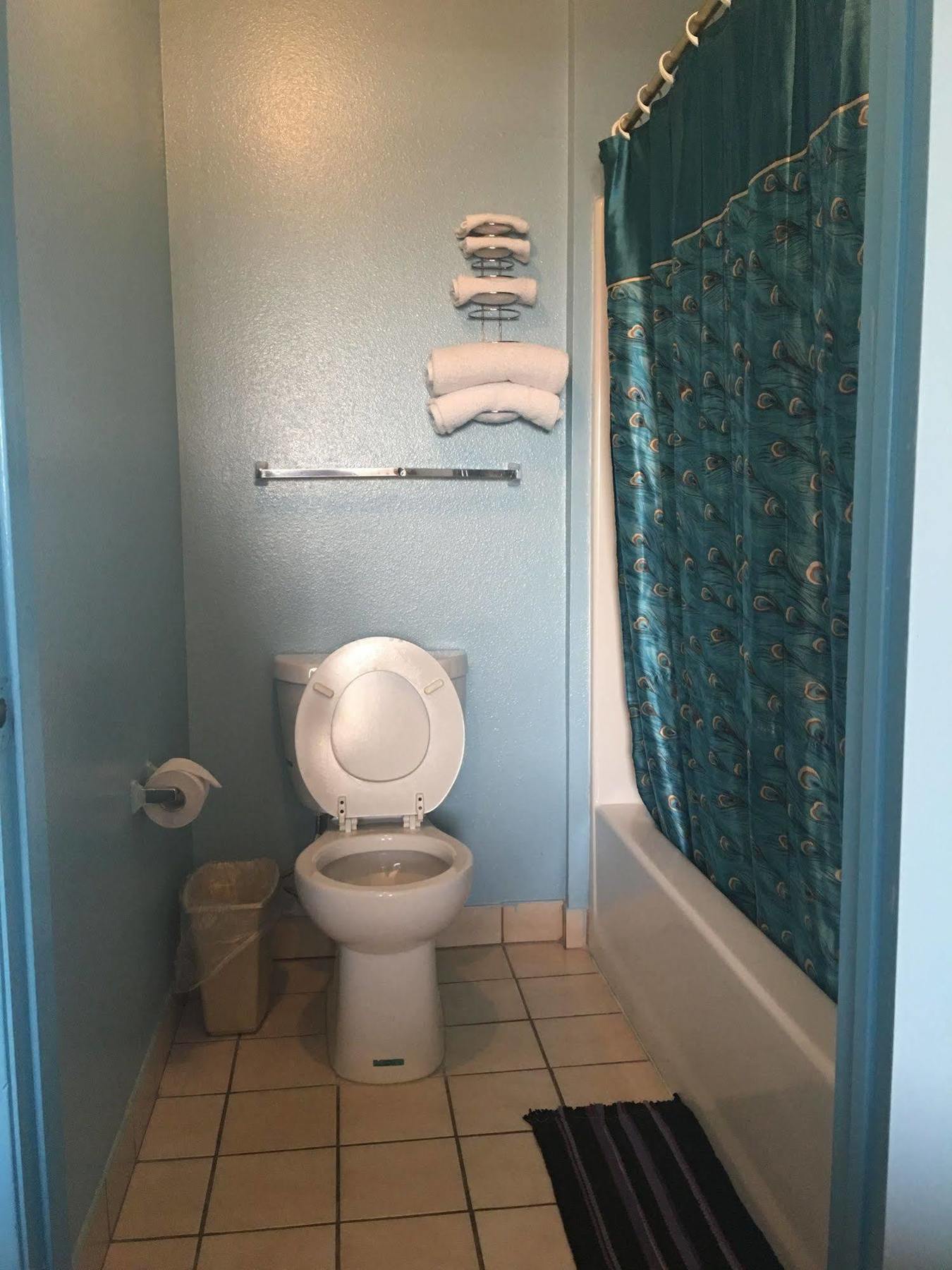 Chester Motel 2*